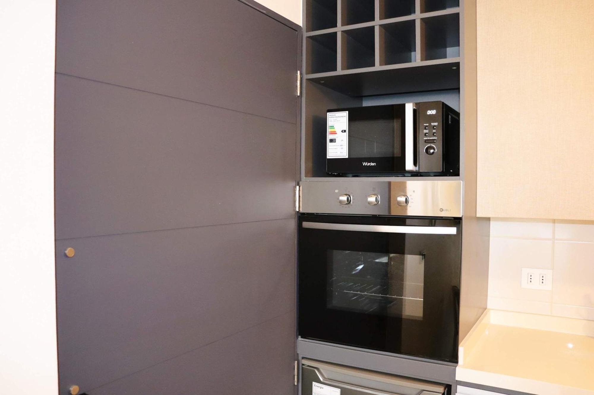 Hom I Luminoso Y Acogedor 2pax En Apartamento Santiago