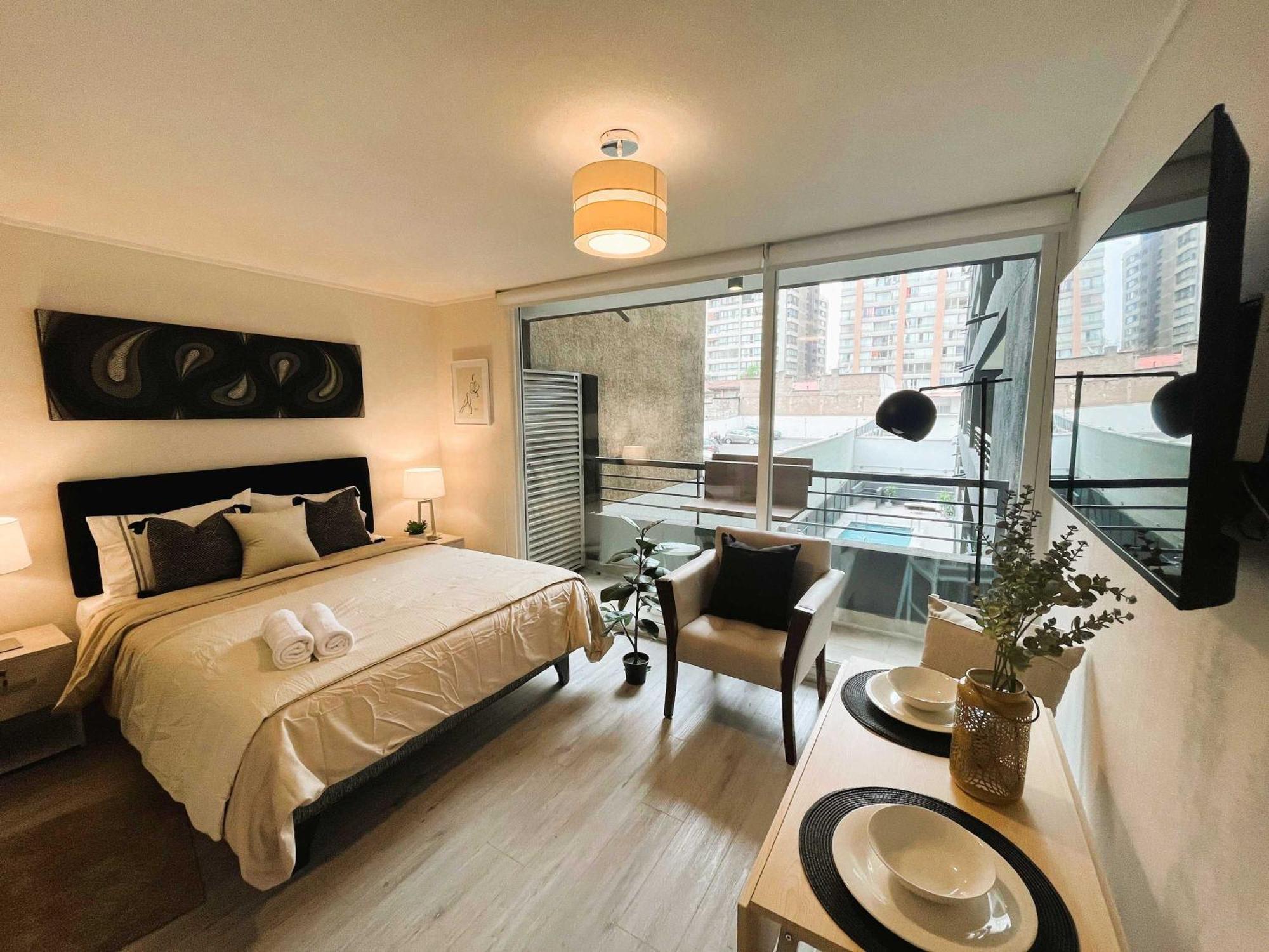 Hom I Luminoso Y Acogedor 2pax En Apartamento Santiago