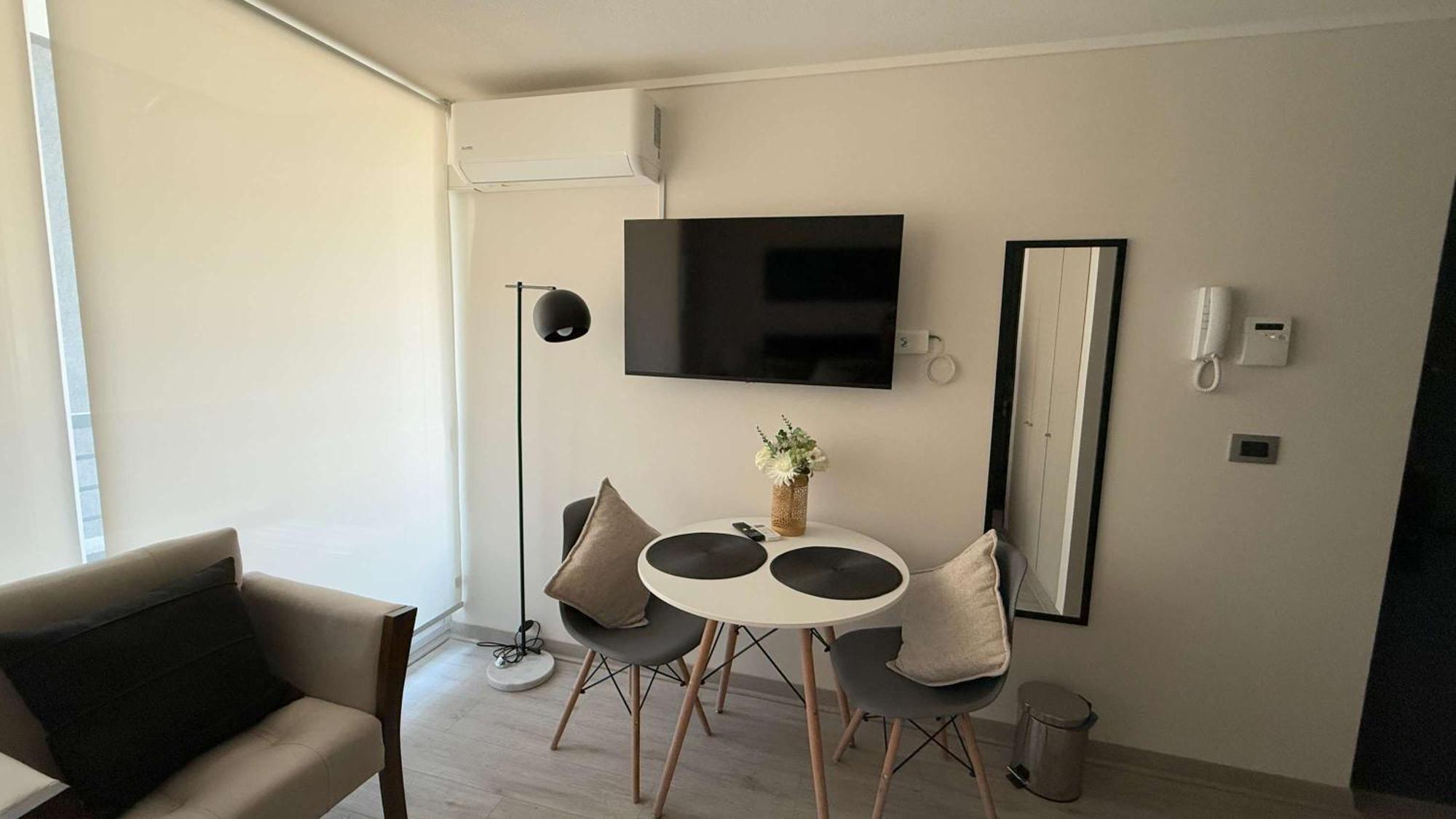 Hom I Luminoso Y Acogedor 2pax En Apartamento *